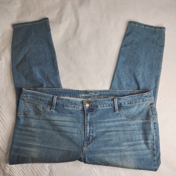 Universal Thread Blue Denim Jegging Light Wash Jeans Women's Plus Size 28 - Picture 11 of 11